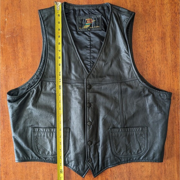 Vintage Star Gear Black Genuine Leather Vest Size 50 Motorcycle Cut - Picture 10 of 11